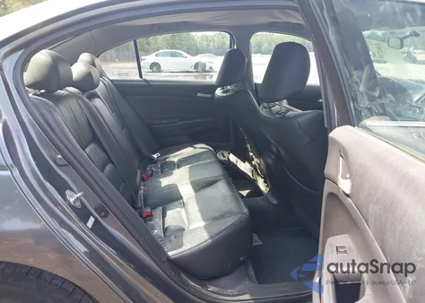 2011 Honda Accord 2.4 Se z USA, uszkodzony, nr VIN 1HGCP2F66BA096148